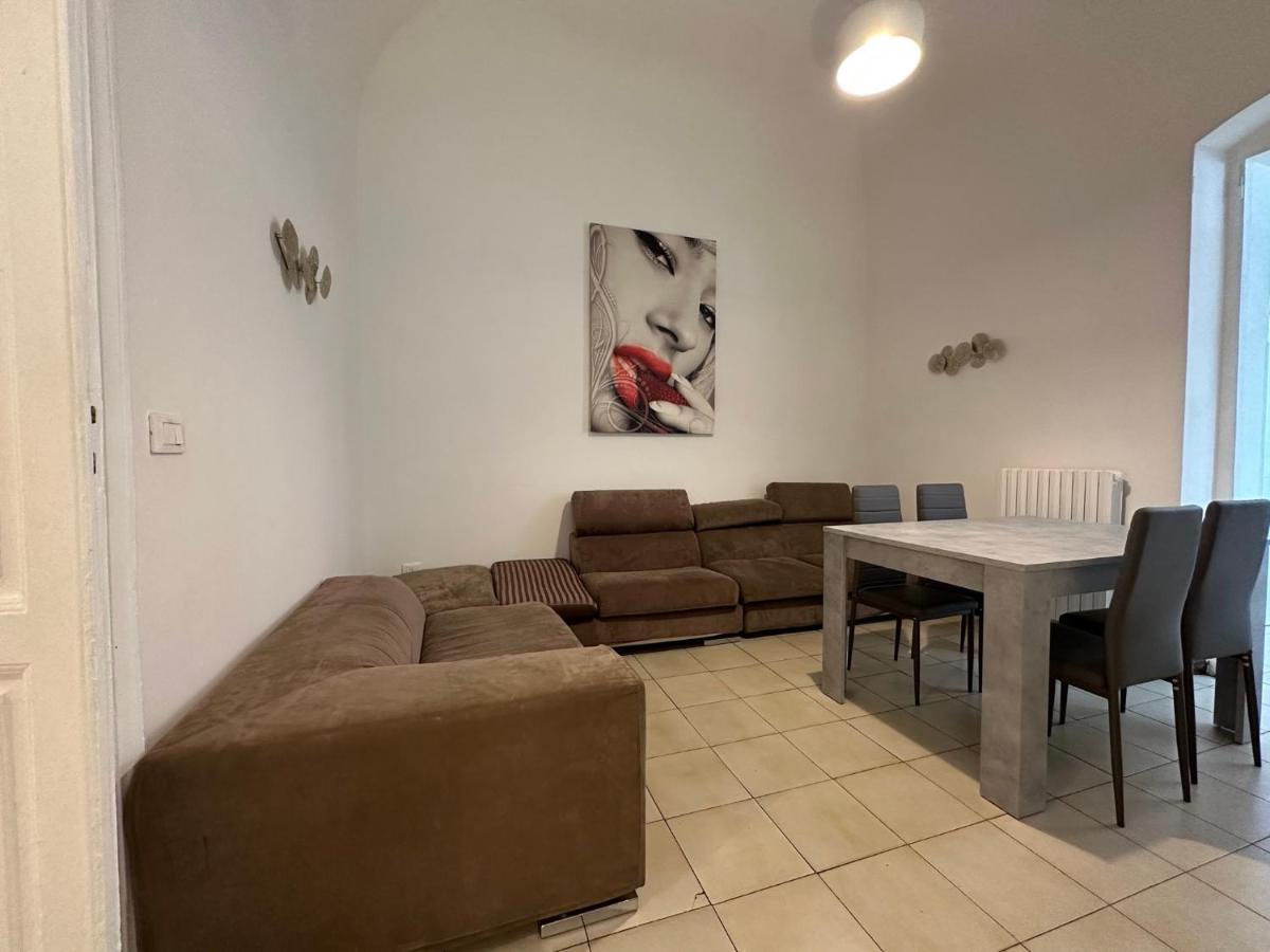 Cconforthotels Appartamento Crispi 巴里 外观 照片